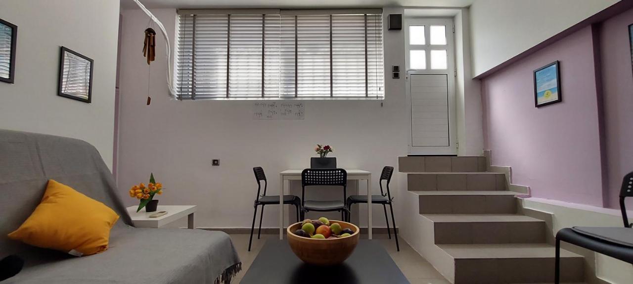 Honeybee 1 - Sunny Studio In The Center Of Rafina المظهر الخارجي الصورة